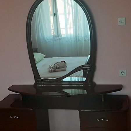 Apartment Vana Traù Esterno foto