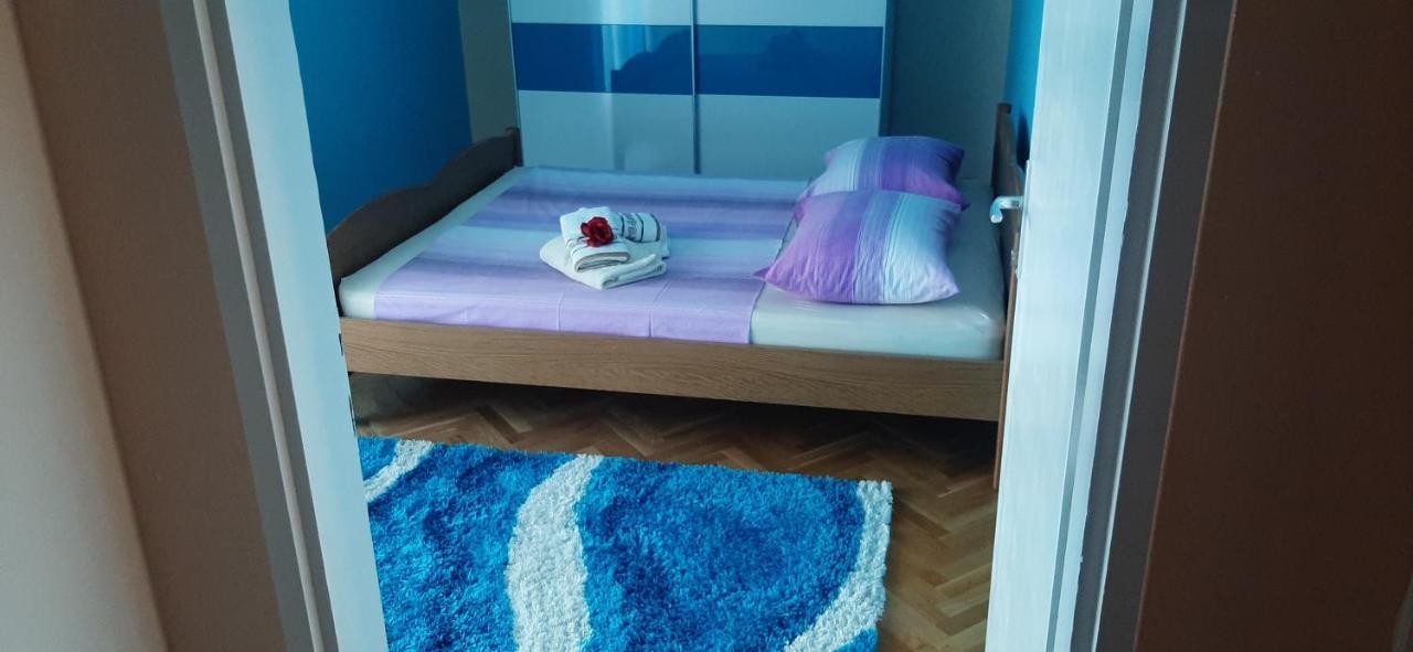 Apartment Vana Traù Esterno foto