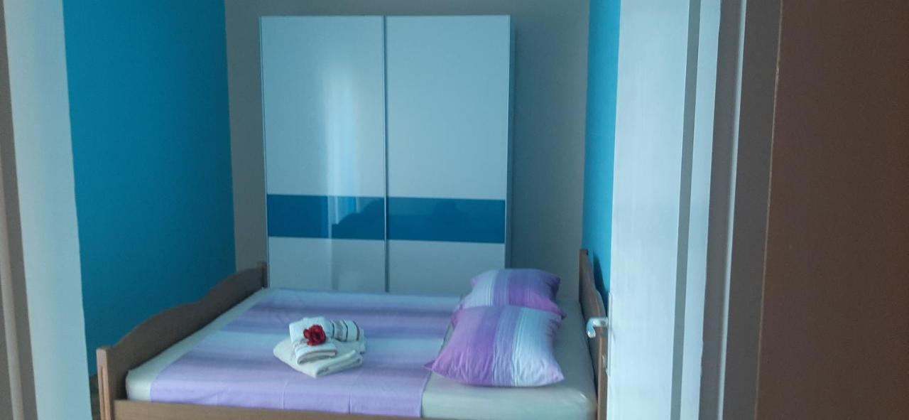 Apartment Vana Traù Esterno foto